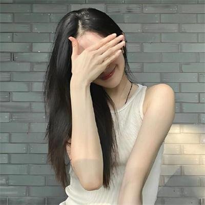 纯真小镇的夫人